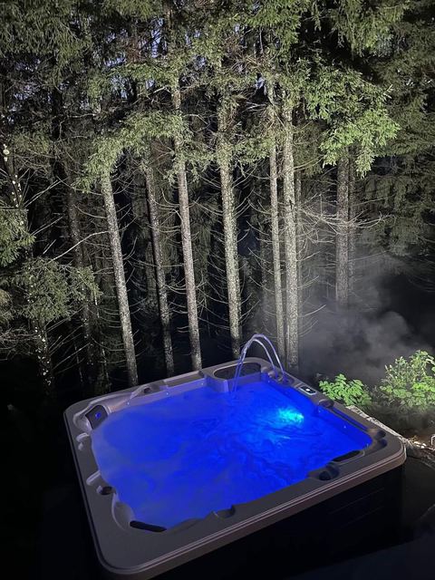 Jacuzzi Pine Hill 2